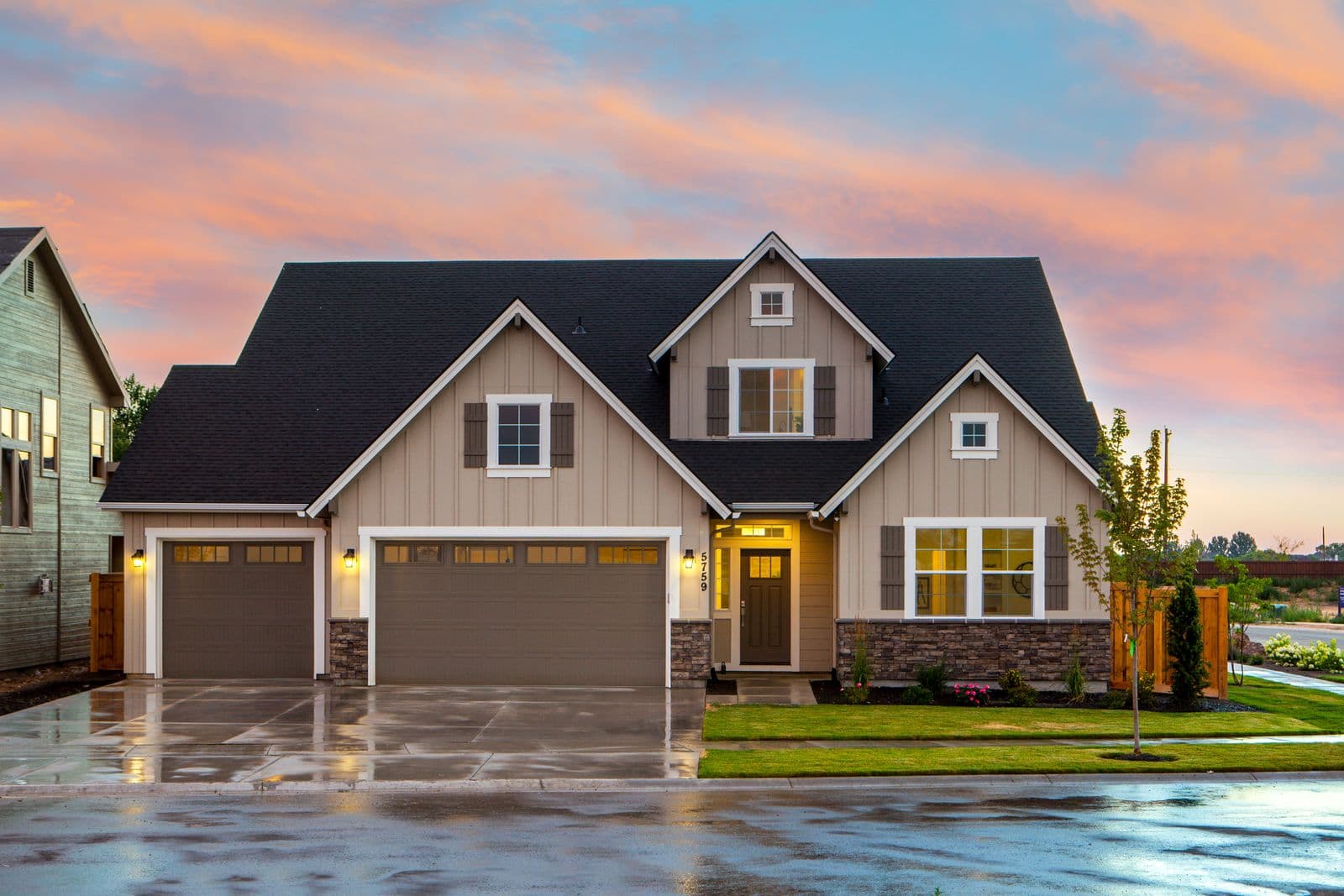 Rockville Centre area single-family home exterior